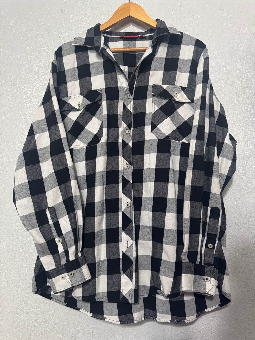 Design In Italy Luxury Buffalo Check Flannel Button Down Shacket Cozy